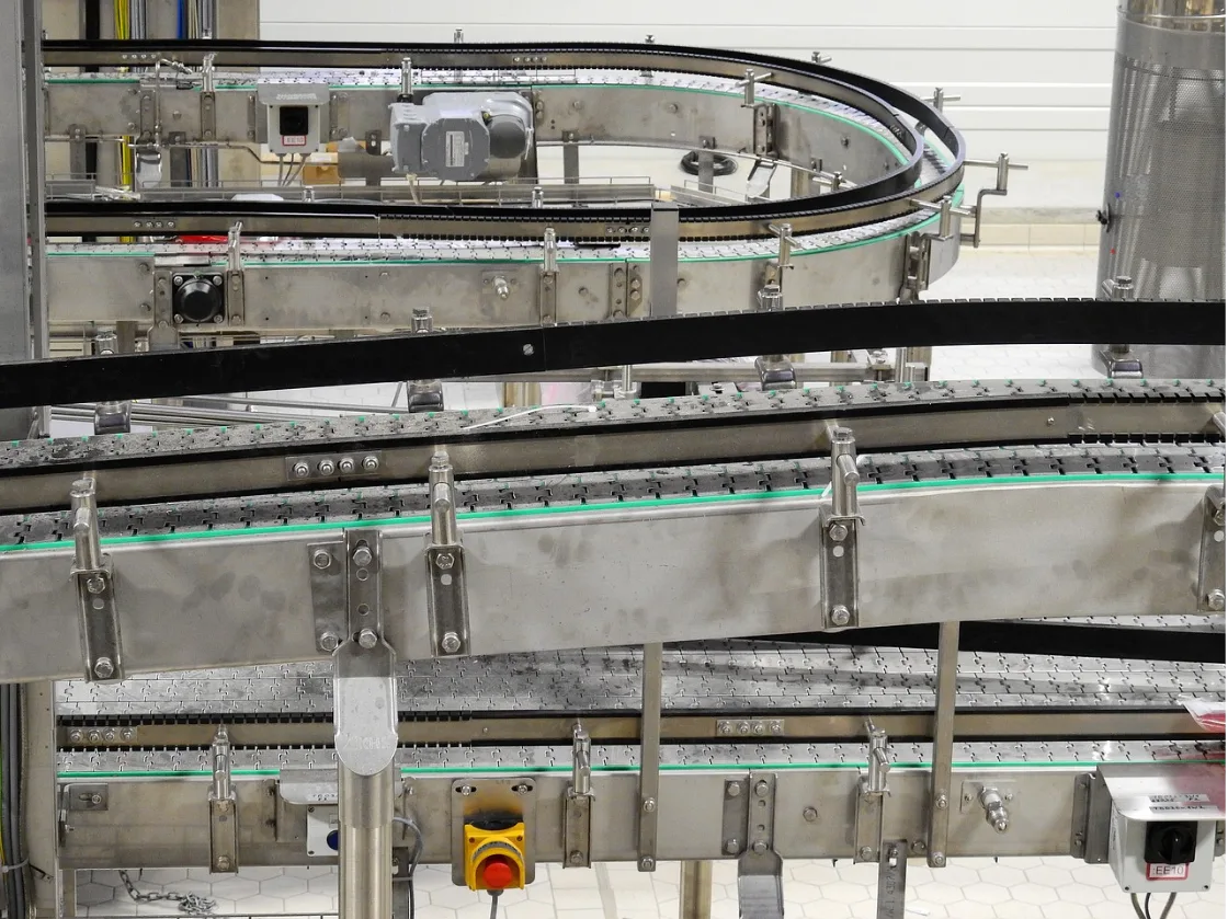  A conveyor belt system featuring multiple interconnected conveyor belts in operation 